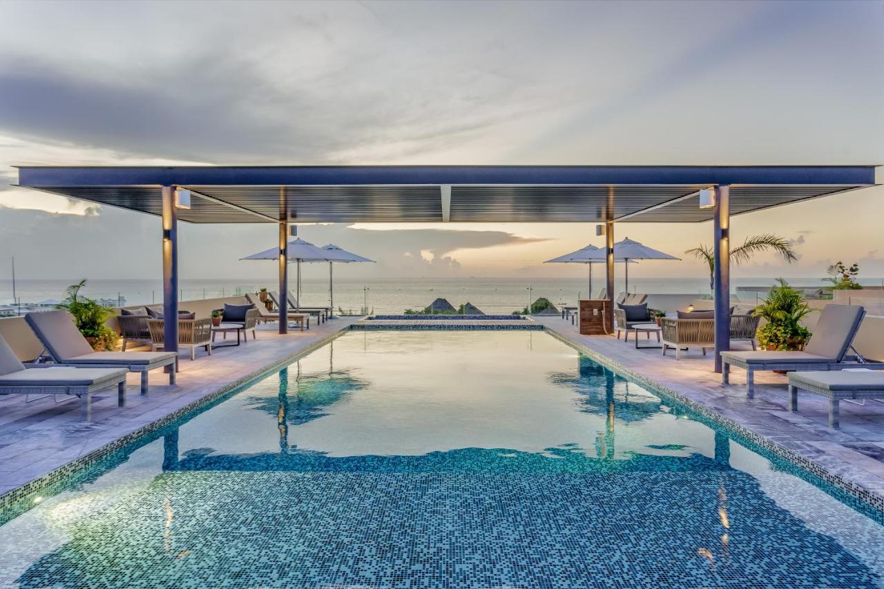 Singular Joy Residences Playa del Carmen Exteriör bild