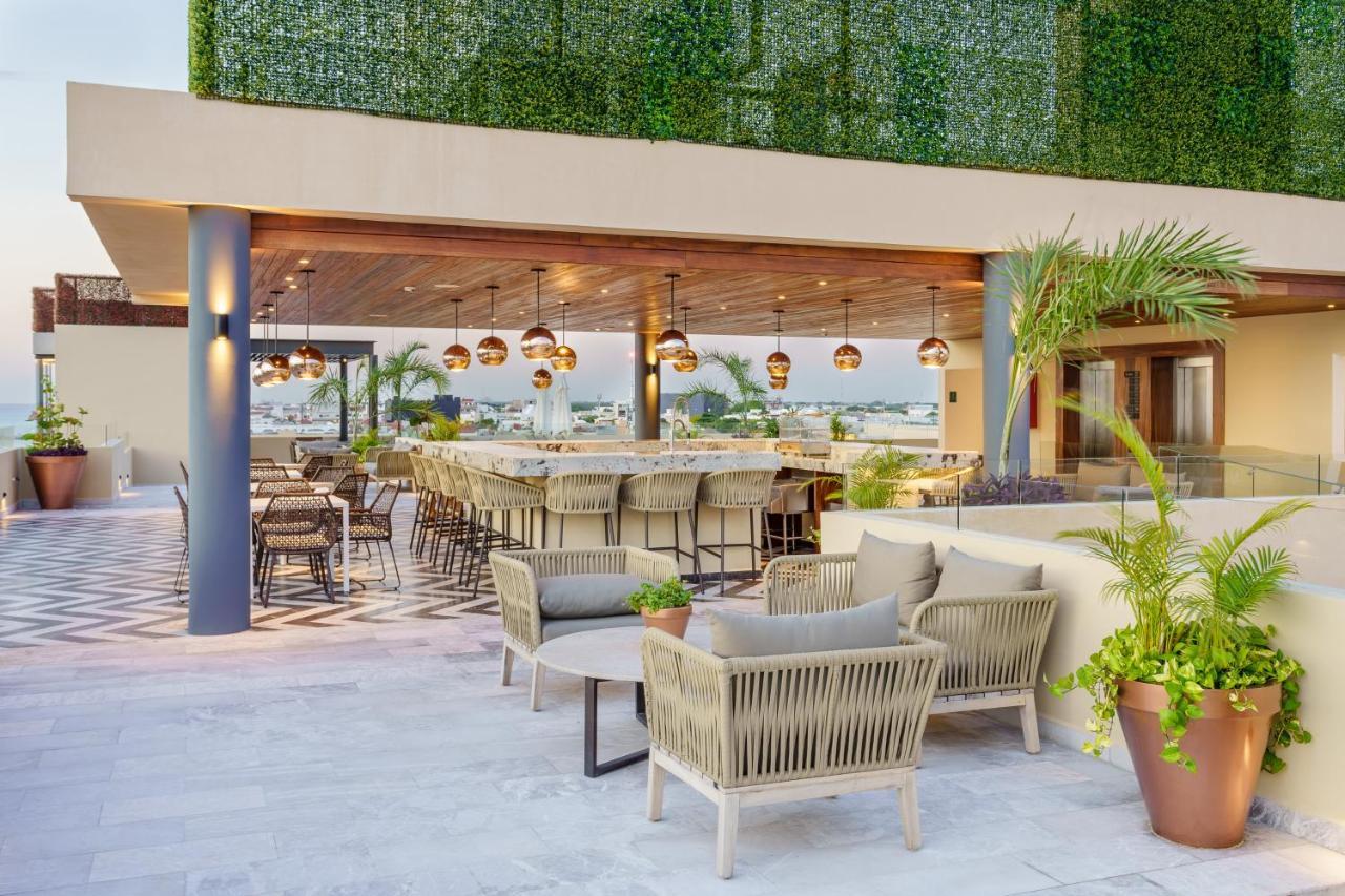 Singular Joy Residences Playa del Carmen Exteriör bild