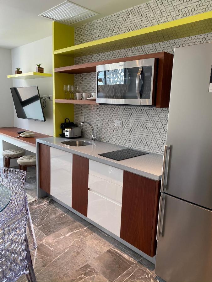 Singular Joy Residences Playa del Carmen Exteriör bild